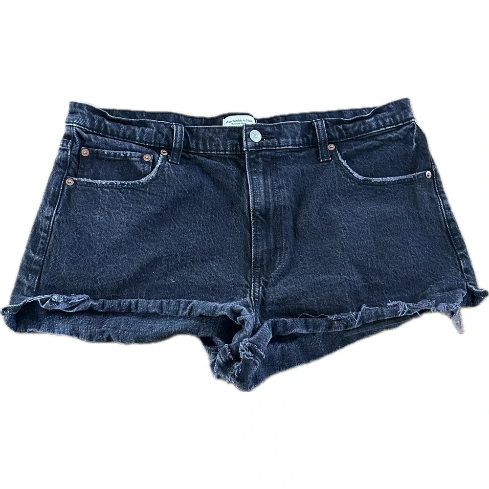 Abercrombie & Fitch Women's The Mom Short Black Denim High‎ Rise 33/16